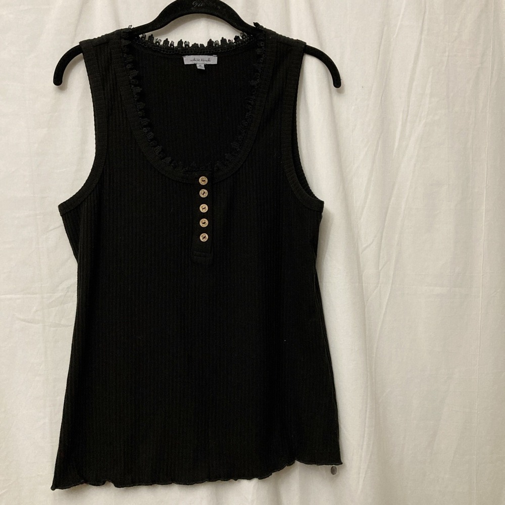 White Birch Black Ribbed Lace Neck Surround Tank w/Faux Button Front - SZ XL‎